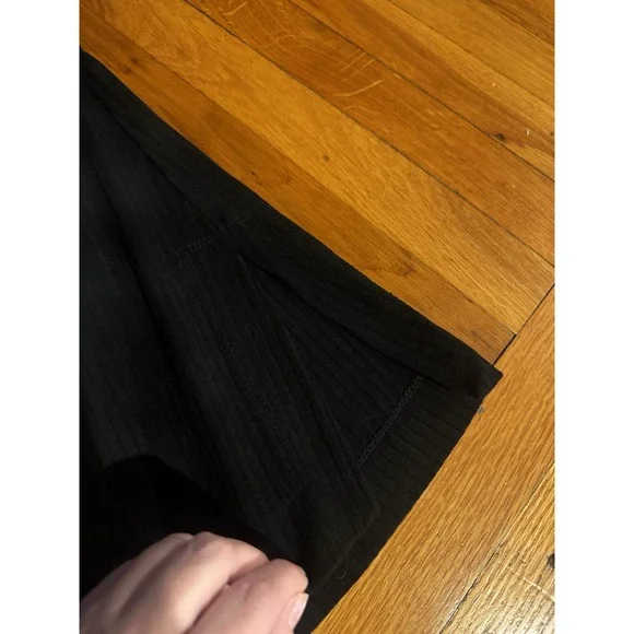 Alembika‎ Women's Black Button Down Leopard Shirt Long Sleeves Ribbed Sz 0